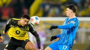 无限之刃武器即将解封!《堡垒之夜》经典模式本周回归